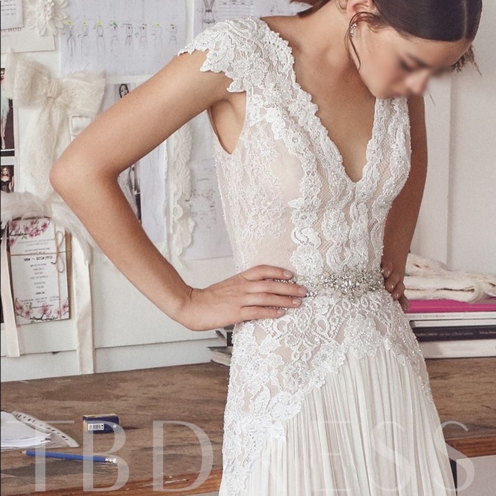 Cap Sleeve Beading Lace Beach Wedding Dress